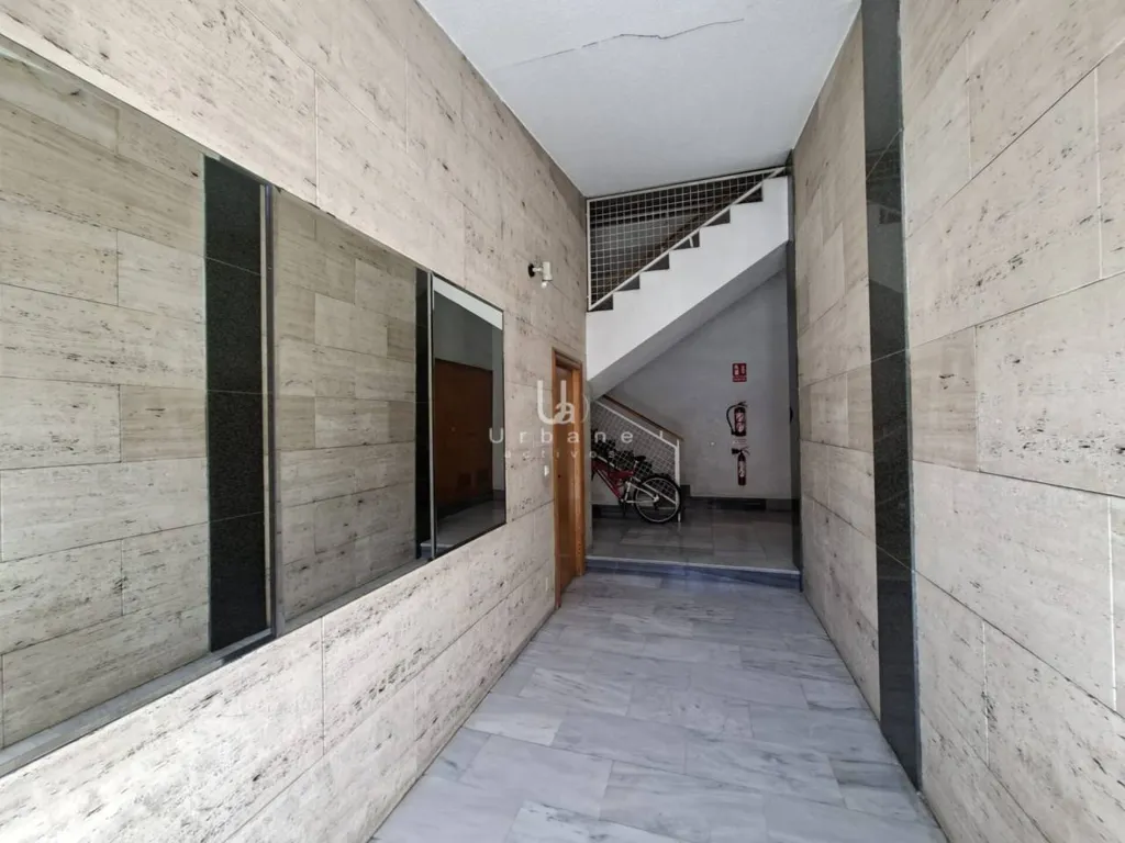 Hallway - Spacious Flat with Terrace in Murcia
