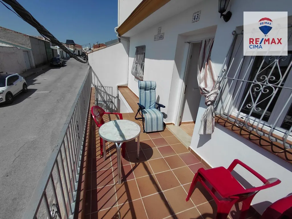 Rõdu - Spacious House with Terraces in Campo Cámara