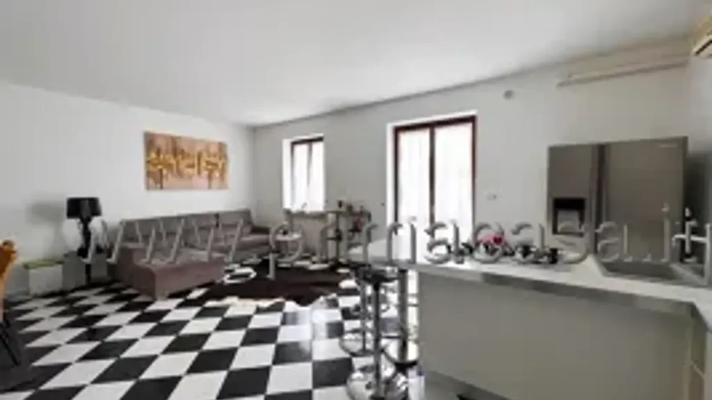 Cuisine - Trilocale with Garage in Casalromano