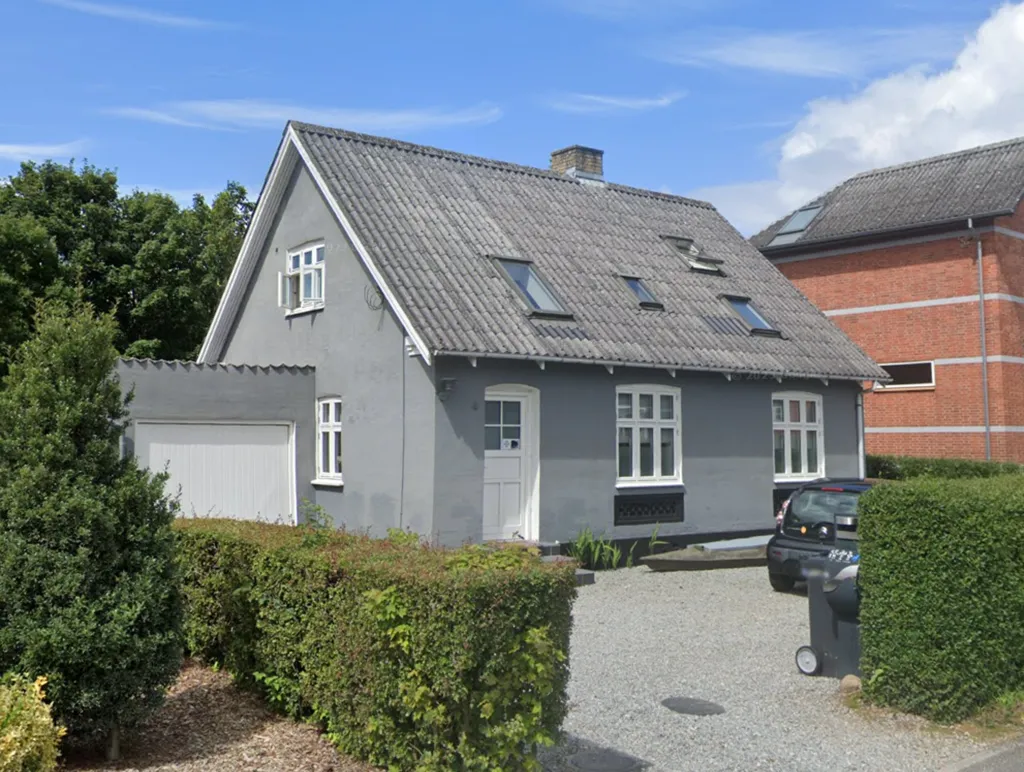 Maison 4 pièces à Hovedgård