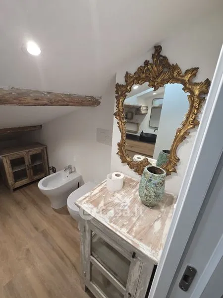 Vannitoad - Rented Studio with Parking in Bologna