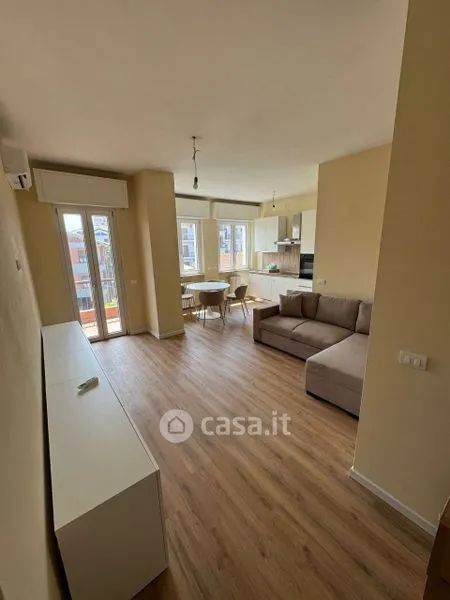 Séjour - Modernised Flat with Balcony in Stradella Centre