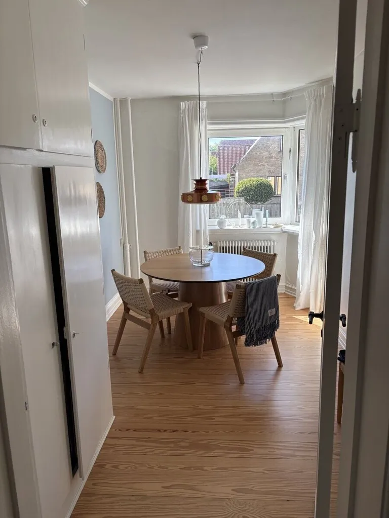 Sala da pranzo - 3-Bed Flat with Balcony in Esbjerg