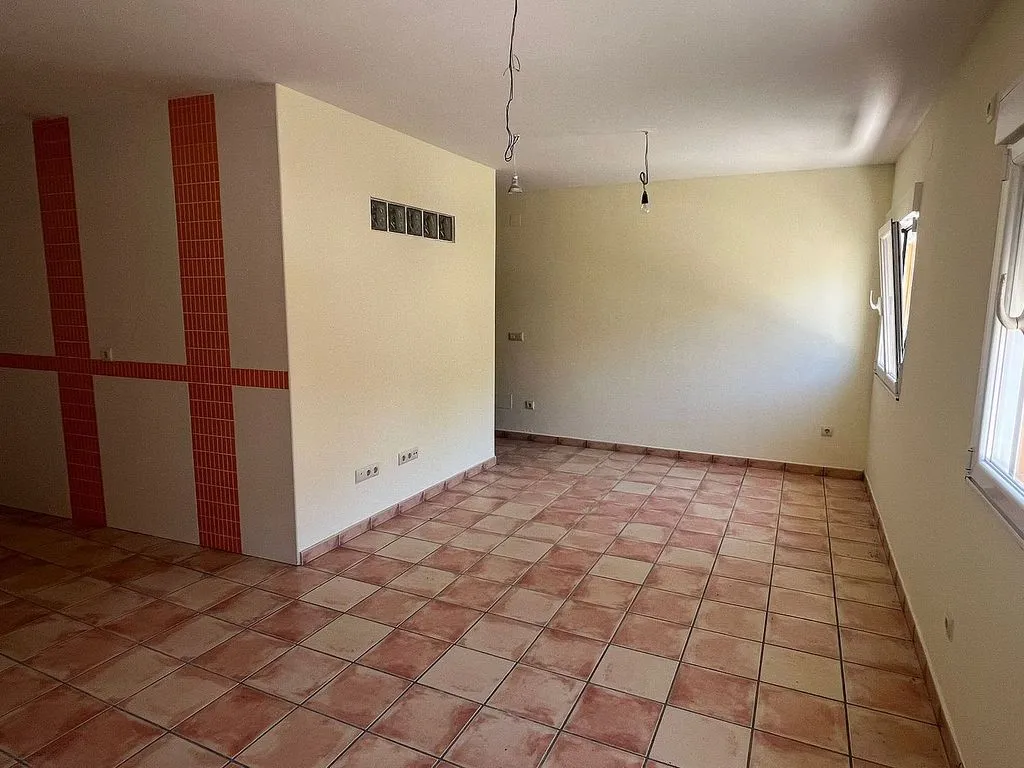 Pièces - Bright 2-Bedroom Flat in Fuencemillán