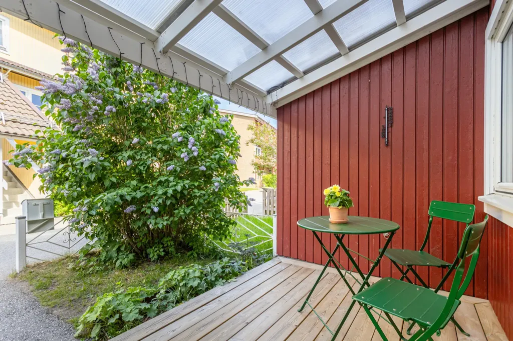 Terrazza - Modernised Terraced House with Altan in Norrviken