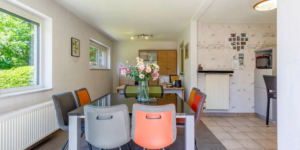 Salle à manger - Villa Rénovée avec Jardin à Merelbeke