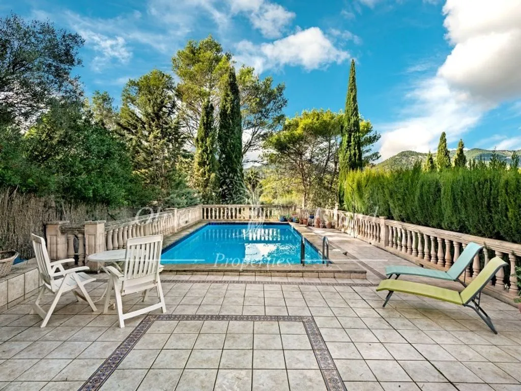 Bassein - Luxury House with Pool and Gardens in Alaró