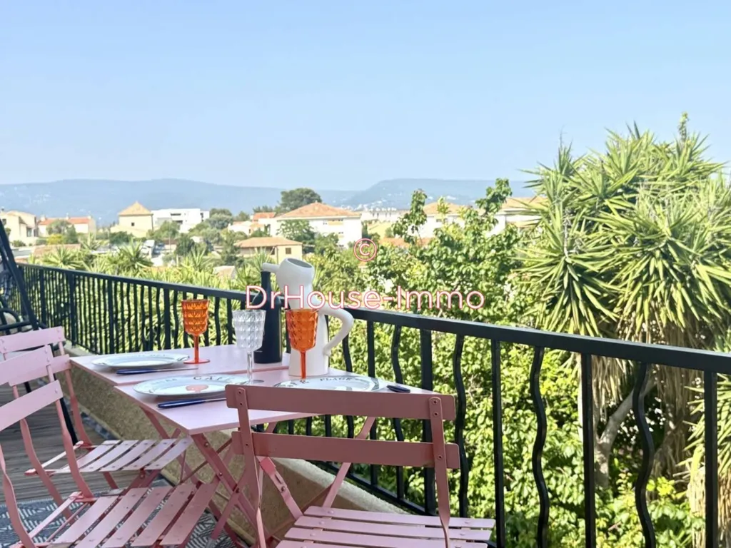 Rõdu - Villa Apartment with Sea View in La Ciotat