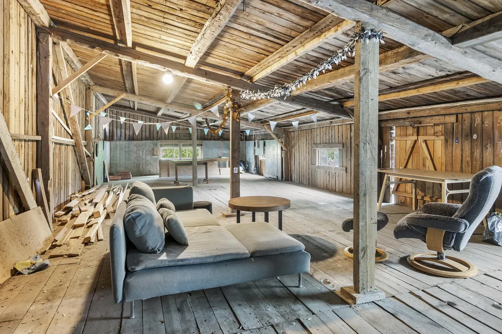 Stanze - Charming House with Historic Features in Old Town, Köping
