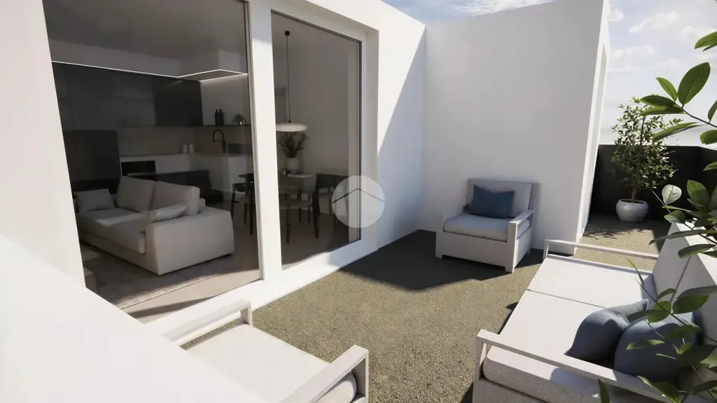 Penthouse with Garden in Mesero