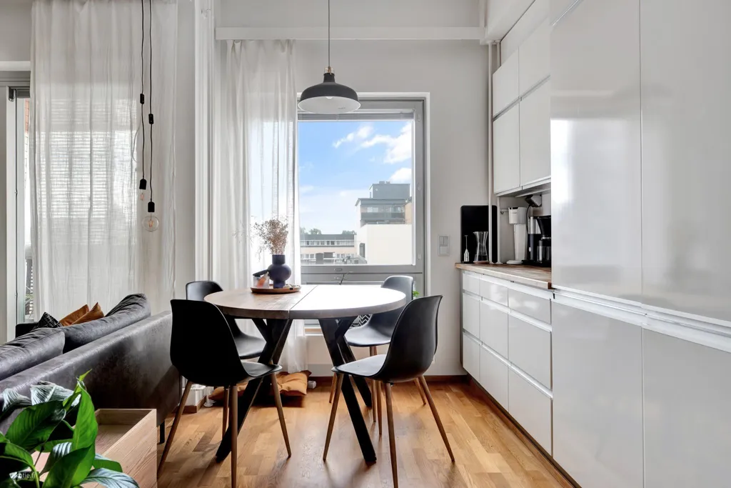 Salle à manger - Modern Penthouse with Balcony in Turin