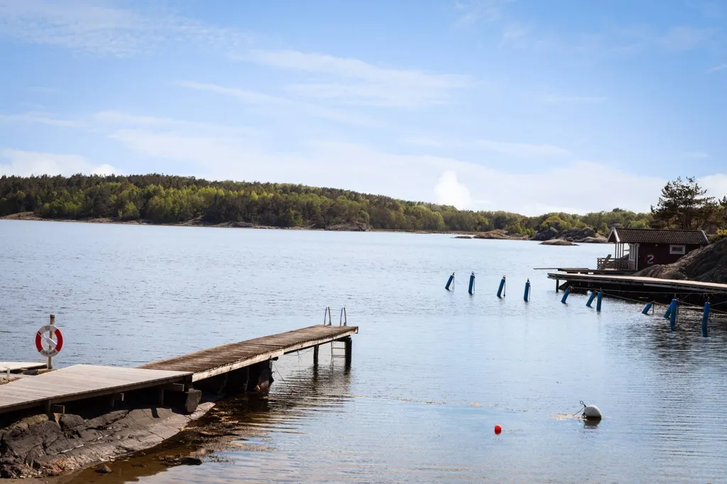 2-toaline maja asukohas Orust kommun