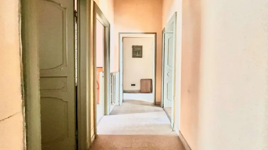 Hallway - Historic Villa with Private Garden in Intra
