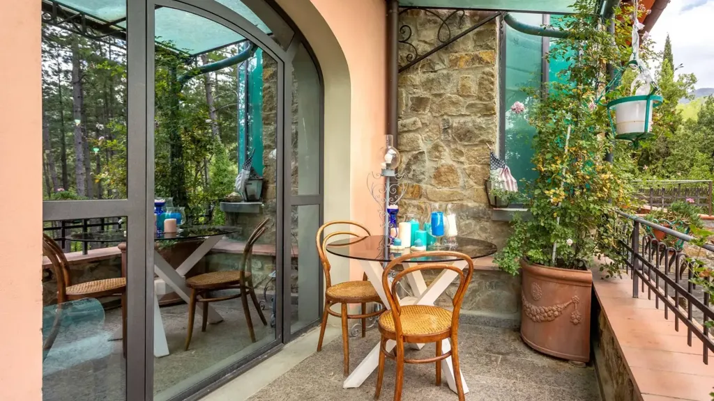 Terrass - Luxury Villa with Private Garden in Reggello