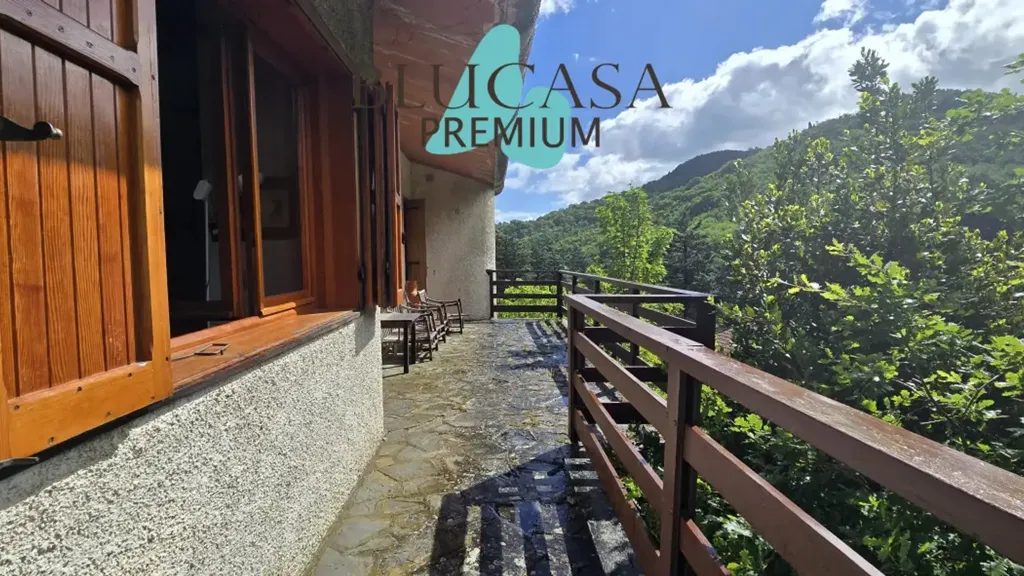 Terrass - Terraced House with Fireplace in Bocconi