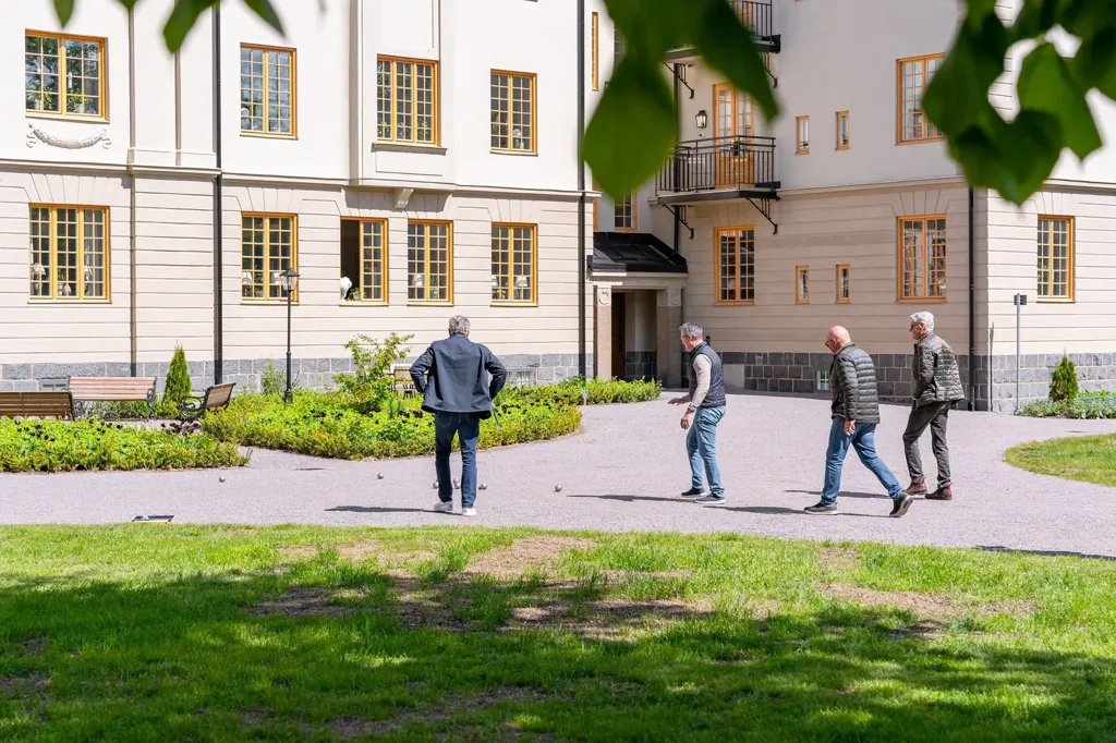 Aed - Apartment with Balcony in Norrköping