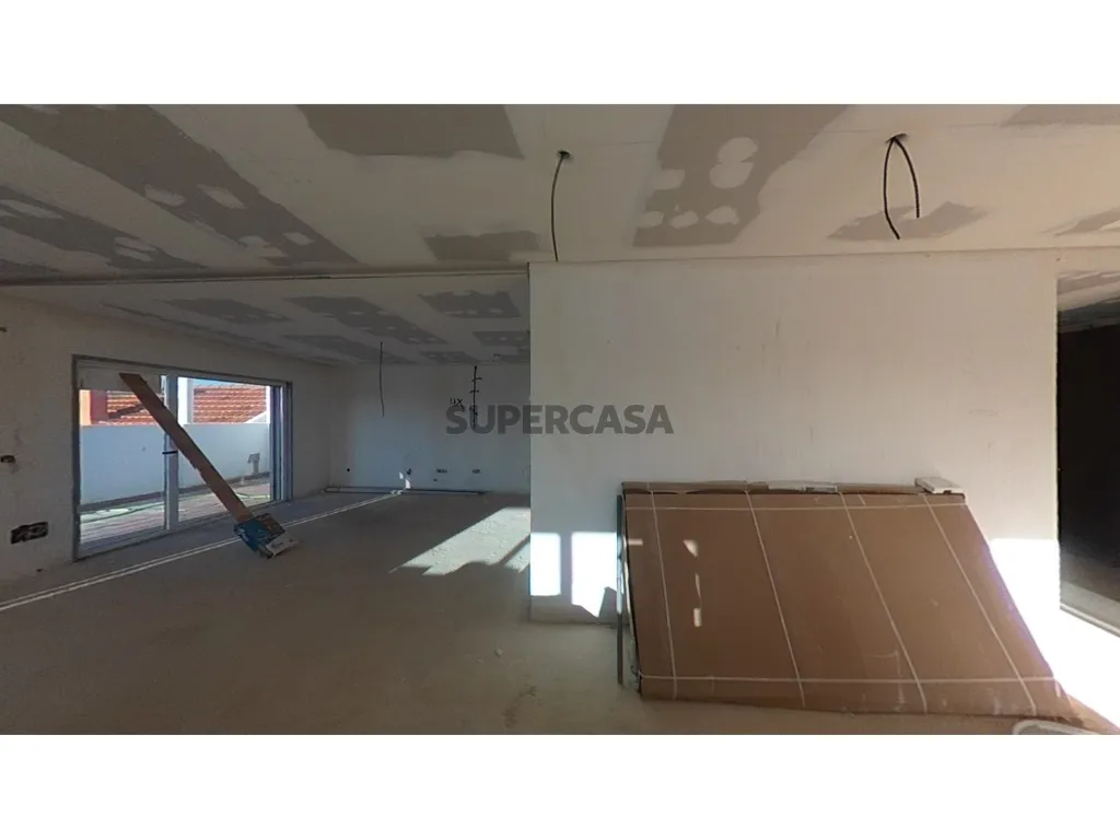 Toad - Modern Apartment with River View in Barreiro