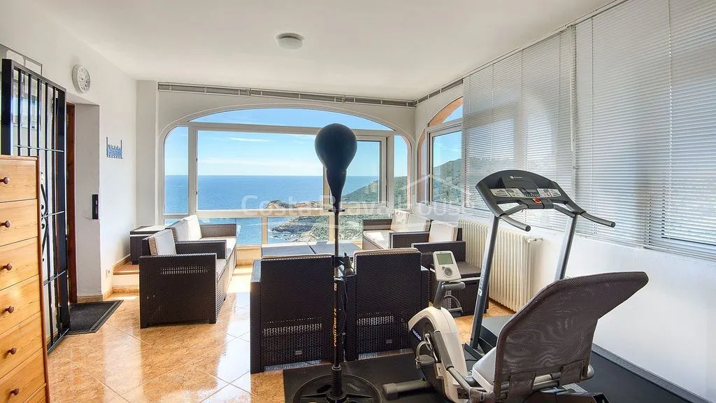 Wohnzimmer - Villa with Pool and Sea Views in Sa Tuna