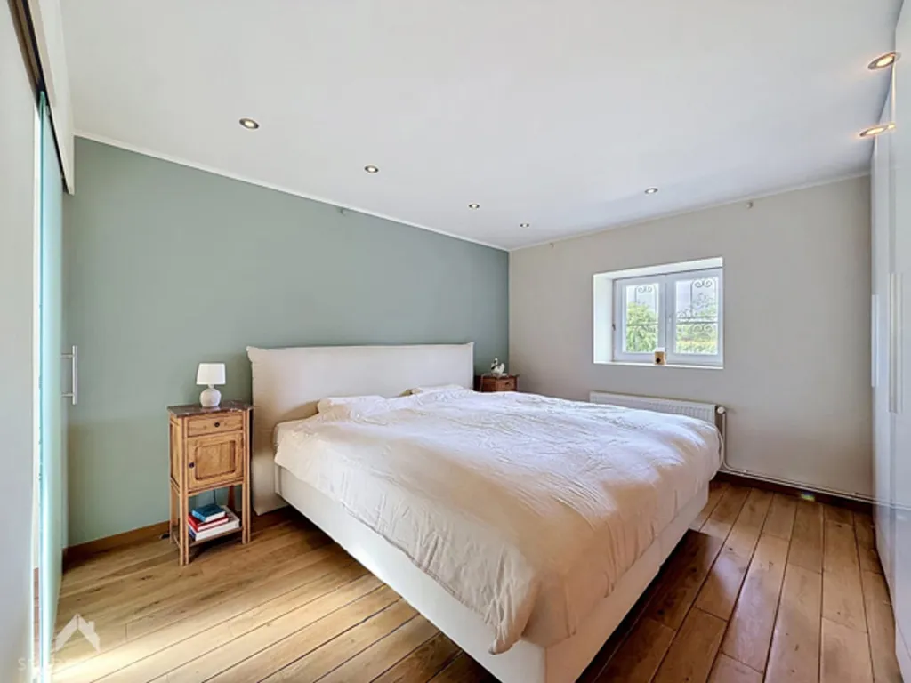 Bedrooms - Bright House with Garden in Semi-Detached Setting