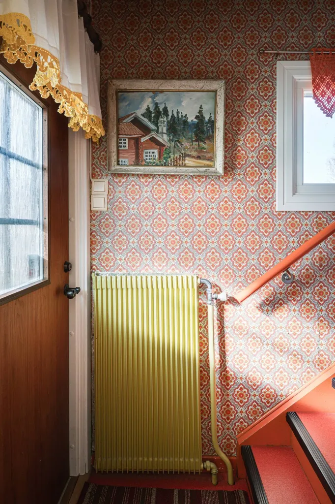 Pièces - Charming Villa with Rustic Lounge in Karlbo