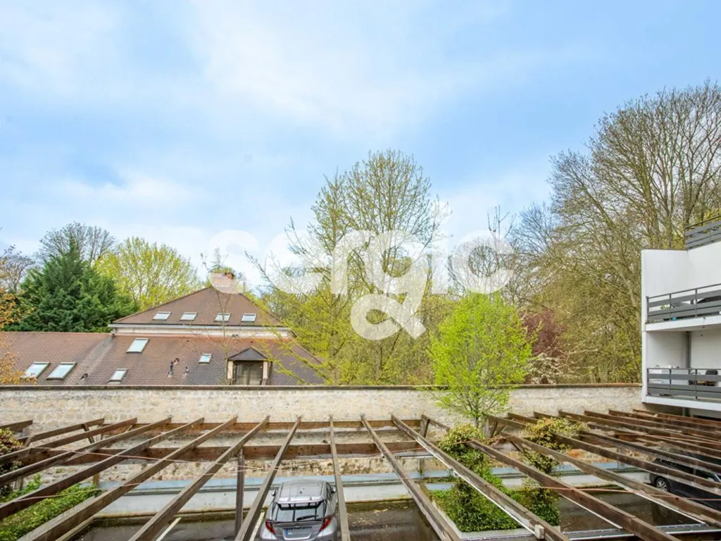 Jardin - Studio à la Gare de Pontoise avec Parking