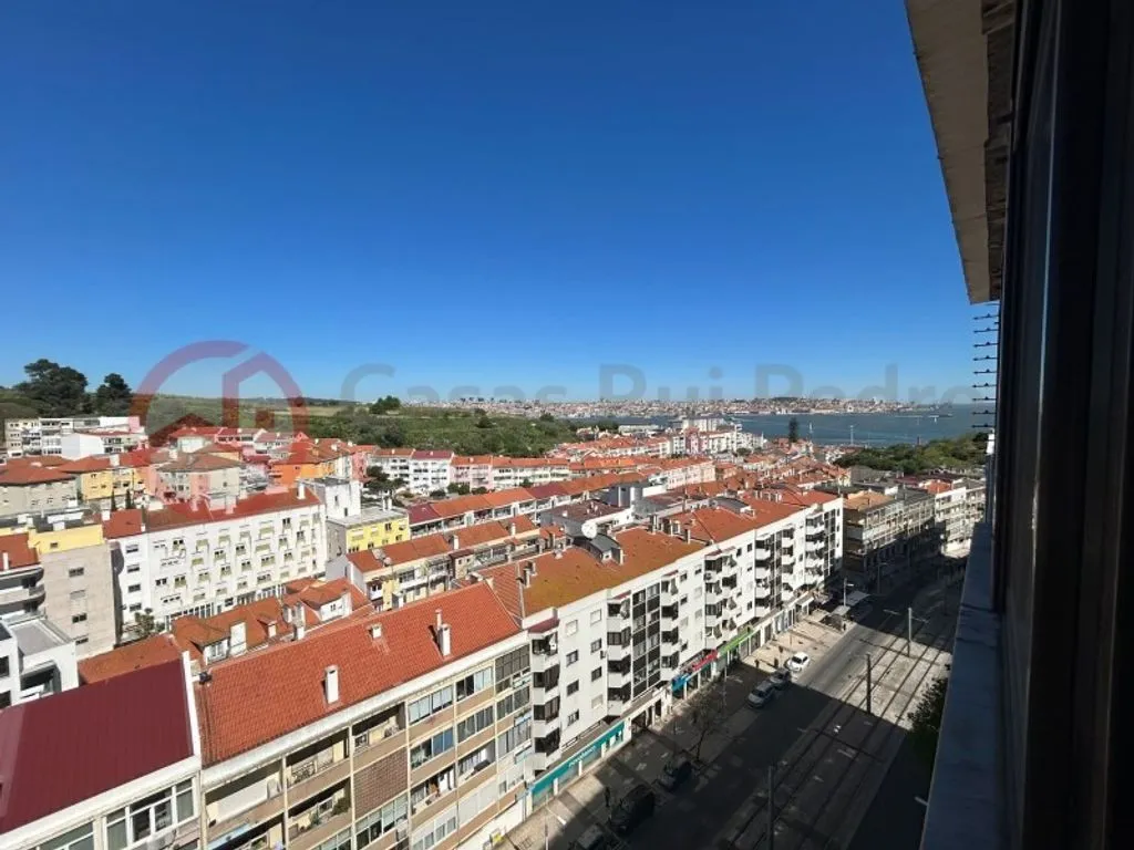 Rõdu - Luxury Apartment with River View in Almada