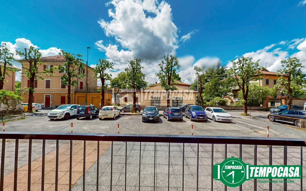 Välivaade - Apartment with Balcony and Parking in Ovada