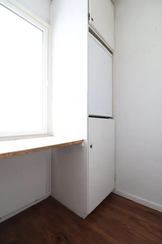 Toad - Bright Studio Flat with Balcony in Ullanlinna, Helsinki