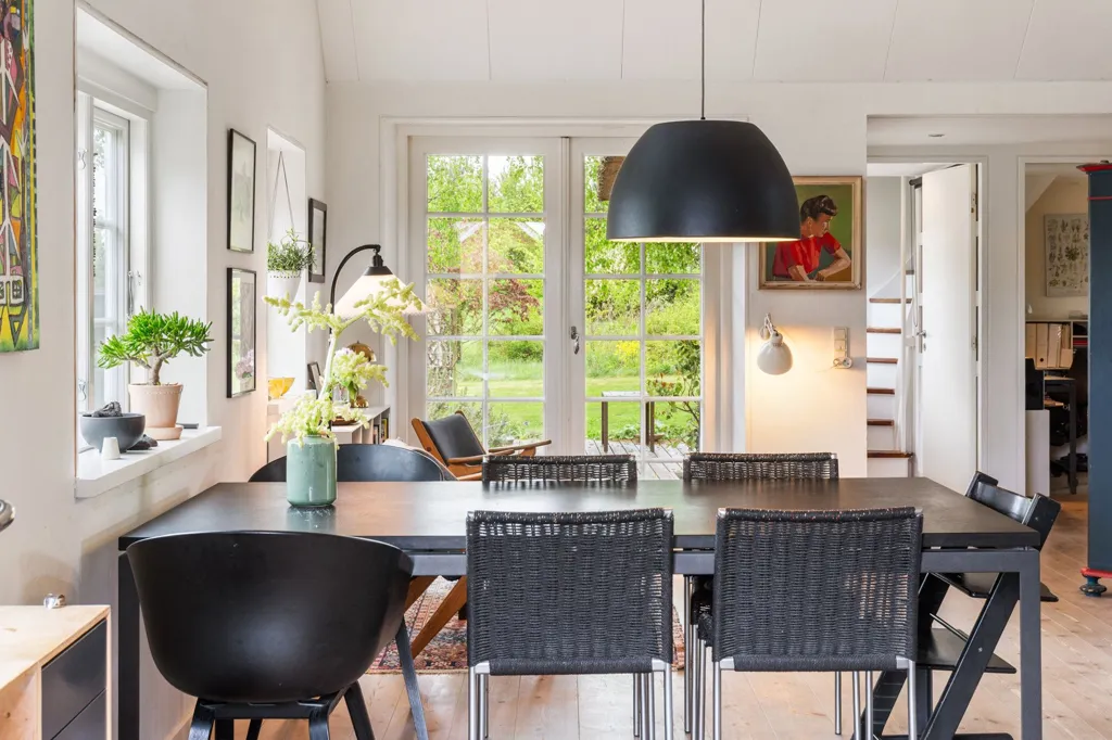 Sala da pranzo - Historic Villa with Garden in Malling