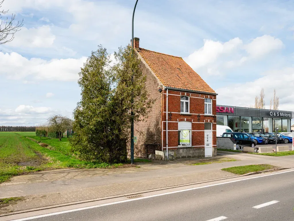 Välivaade - Renovatable House with Field View in Eeklo