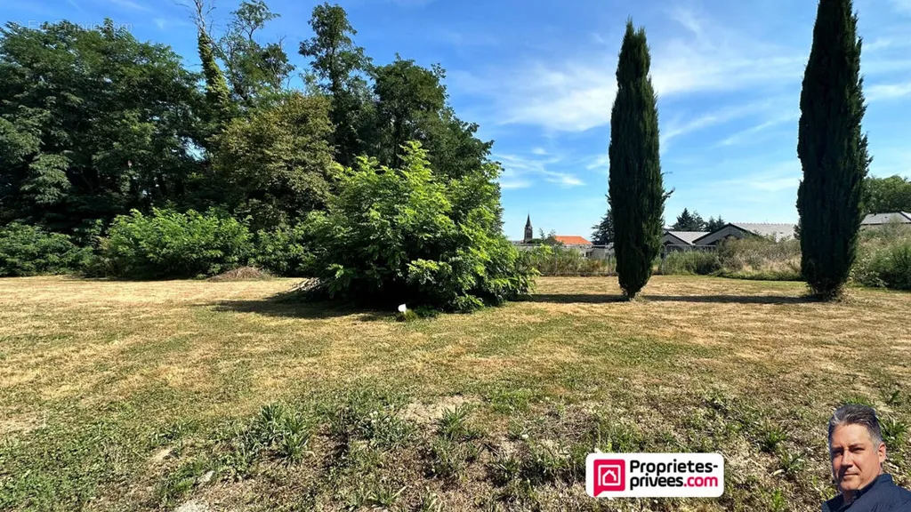 Aed - Viabilised Plot in Saint-Bonnet-de-Mure