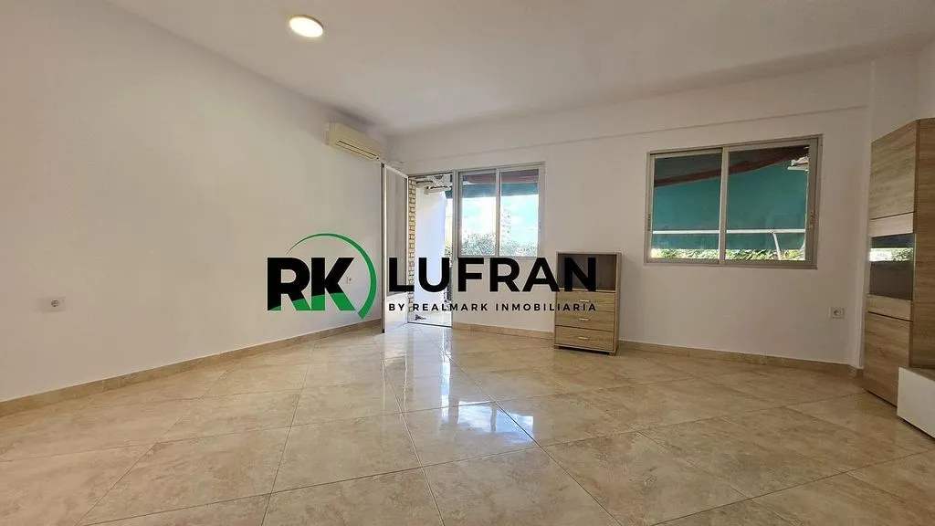 Séjour - Apartment with Balcony in Nou Alacant