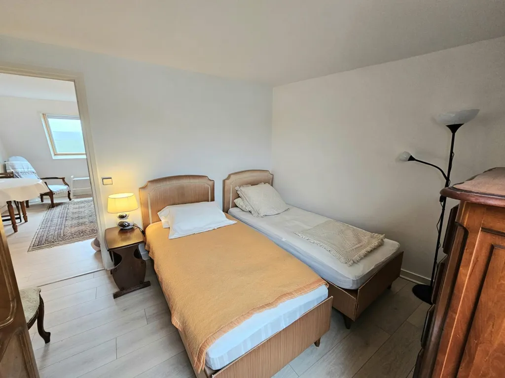 Magamistoad - Flat with Sea View on Top Floor in Trouville