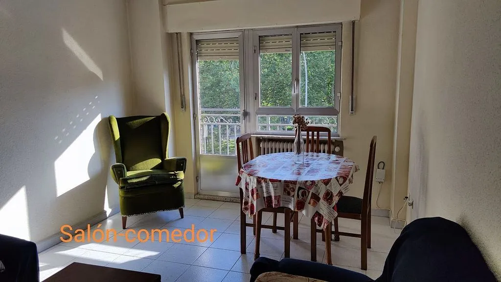 Salle à manger - Student Flat with Balcony in Delicias