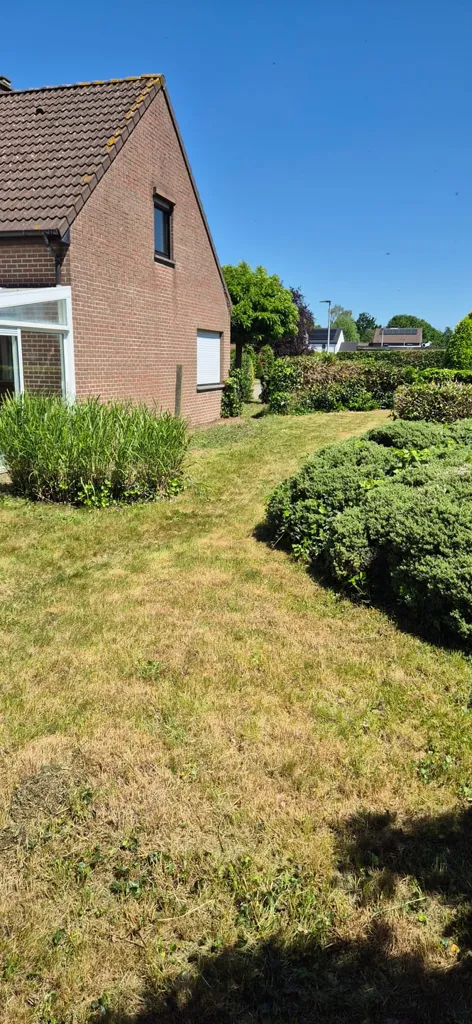 Aed - House with West-Facing Garden in Bornem