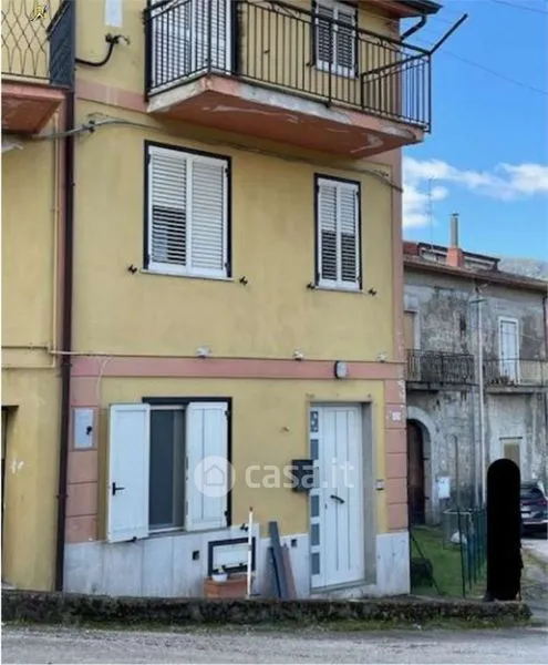 Esterno - Three-Level House in Pannarano