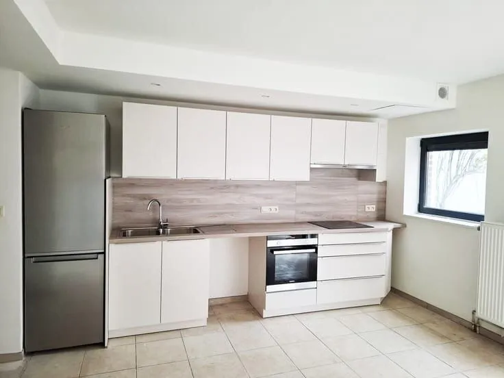 Kitchen - Garden Flat with Terrace in Urban Area