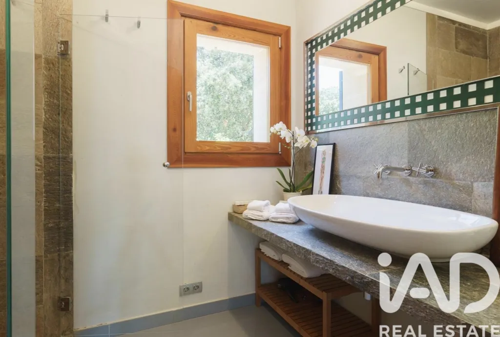 Salles de bain - Luxury Farmhouse with Pool in Pollença