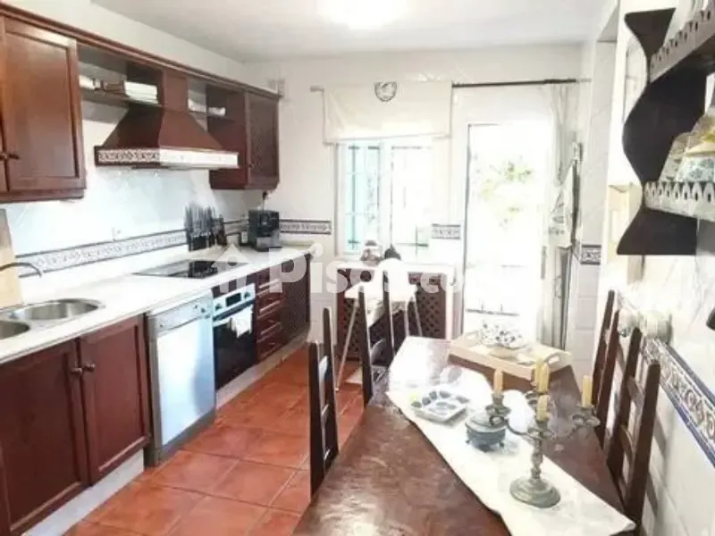 Cuisine - Chalet with Garden in El Brillante