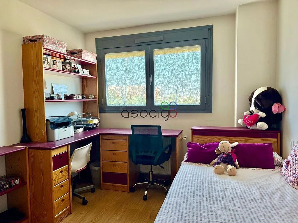Bedrooms - Apartment with Garage in Las Cañas
