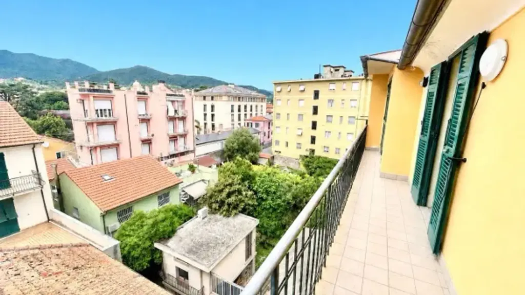 Balcon - Quadrilocale with Sea View in Loano