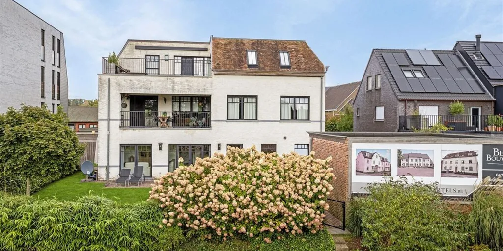 Vue aérienne - Duplex avec Vue sur le Canal à Zandhoven