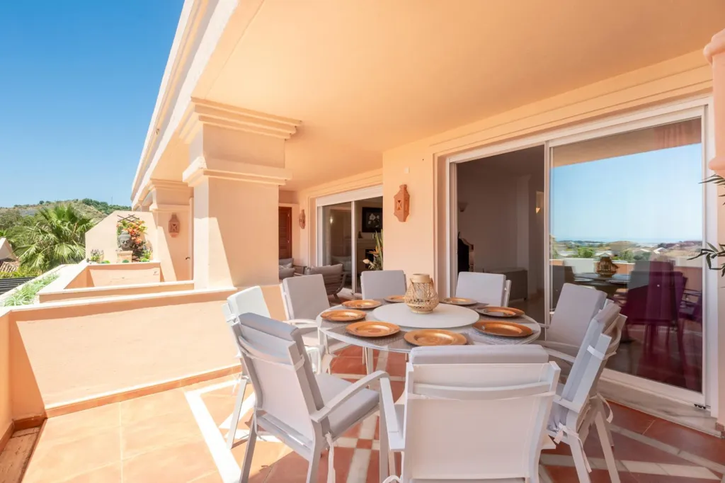 Terrasse - Luxury Apartment with Sea Views in Marbella