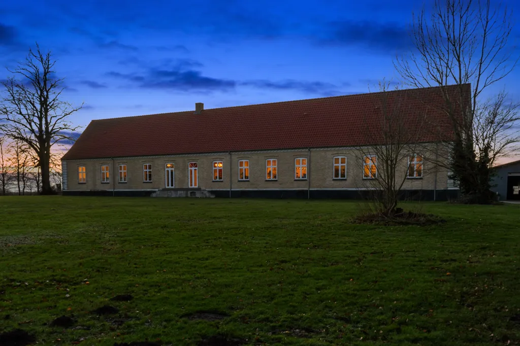 Exterior - Historic Manor with Garden in Midtsjælland