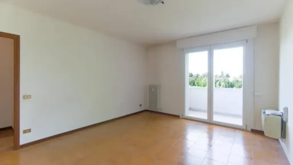 Appartement 3 pièces à IT