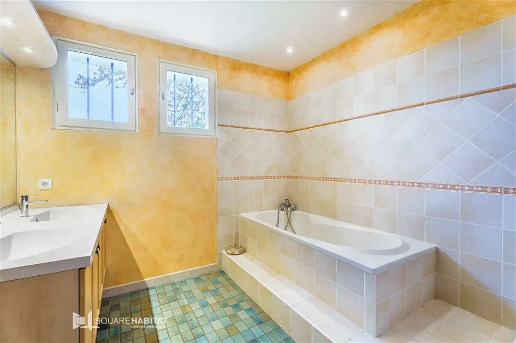 Maison 8 pièces à Beaune