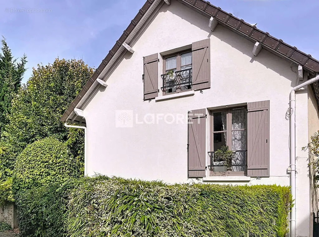 Extérieur - Maison 4 pièces à Orgeval