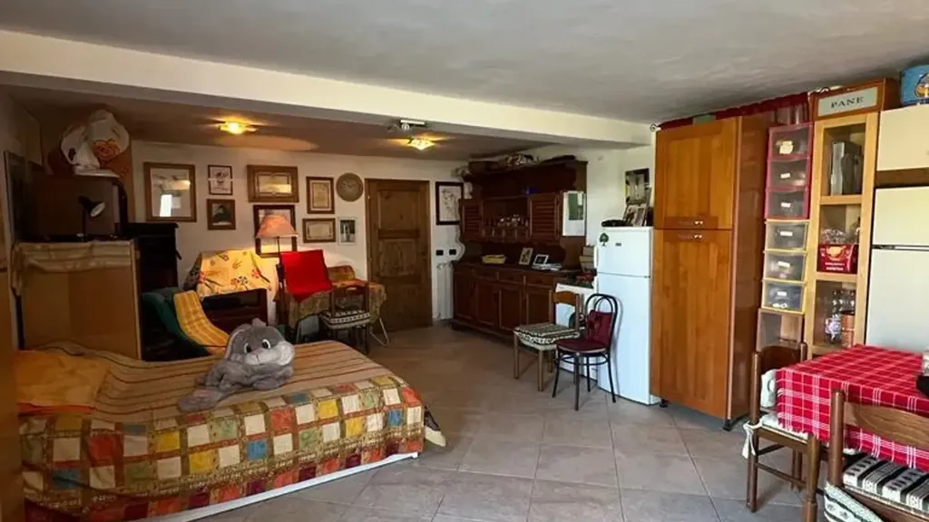 Cuisine - Villa with Private Garden in Aulla