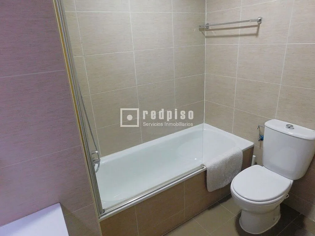 Vannitoad - Apartment with Terrace and Pool in Butarque