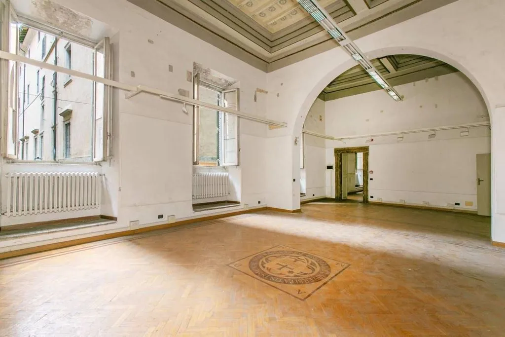 Pièces - Luxury Flat with Historic Charm in Rome